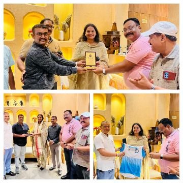 पूर्णिया बिहार 8 अक्टूबर 25* पी डी सी ए से विदाई सम्मान पाकर अविभूत हुई जिला खेल पदाधिकारी डेजी रानी। पूर्णिया बिहार 8 अक्टूबर 25* पी डी सी ए से विदाई सम्मान पाकर अविभूत हुई जिला खेल पदाधिकारी डेजी रानी।