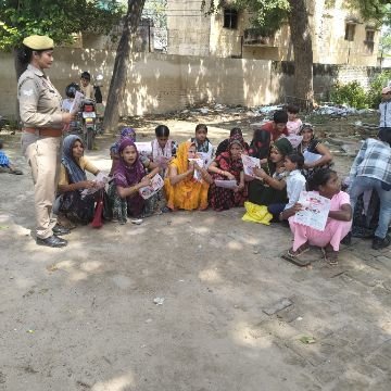 मथुरा09.10.2025* थाना मांट द्वारा मिशन शक्ति फेज-5.0 के तहत महिला सशक्तिकरण और जागरूकता अभियान