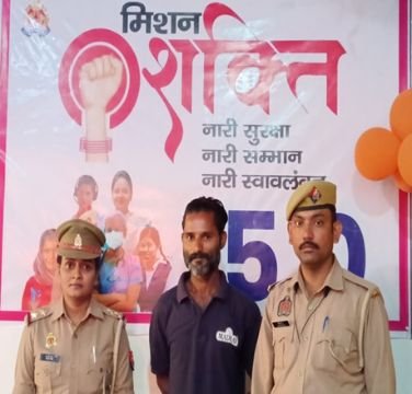 मथुरा11अक्टूबर25* महिलाओं व लडकियों पर अश्लील कमेन्ट करने वाले एक अभियुक्त को किया गिरफ्तार ।* मथुरा11अक्टूबर25* महिलाओं व लडकियों पर अश्लील कमेन्ट करने वाले एक अभियुक्त को किया गिरफ्तार ।*