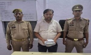 मथुरा11.10.2025* थाना माँट पुलिस द्वारा सट्टा करते हुए एक अभियुक्त को किया गिरफ्तार। मथुरा11.10.2025* थाना माँट पुलिस द्वारा सट्टा करते हुए एक अभियुक्त को किया गिरफ्तार।