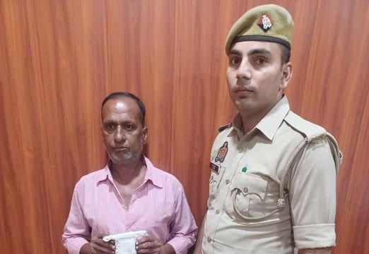 मथुरा 17 अक्टूबर 25*थाना राया पुलिस टीम द्वारा सट्टे की खाईवाडी करने वाले एक अभियुक्त को किया गिरफ्तार।*