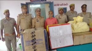 गोरखपुर19अक्टूबर25*अवैध पटाखे कुल 94किग्रा0 भजन के साथ 1 नफ़र अभियुक्त गिरफ्तार।