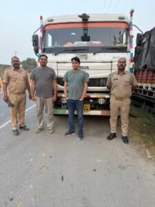 सहारनपुर25अक्टूबर25*पुलिस और राजस्व टीम ने अवैध खनन से भरे 12 वाहन किए सीज...* सहारनपुर25अक्टूबर25*पुलिस और राजस्व टीम ने अवैध खनन से भरे 12 वाहन किए सीज...*