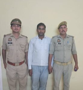 मथुरा 26 अक्टूबर 25*थाना सुरीर पुलिस द्वारा अभियुक्त एक अभियुक्त को किया गिरफ्तार, कब्जे से 20 पौआ अवैध देशी शराब बरामद ।* मथुरा 26 अक्टूबर 25*थाना सुरीर पुलिस द्वारा अभियुक्त एक अभियुक्त को किया गिरफ्तार, कब्जे से 20 पौआ अवैध देशी शराब बरामद ।*