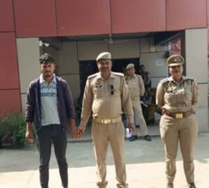 मथुरा 29 अक्टूबर 25*थाना राया पुलिस द्वारा बलात्कार के अभियोग में वांछित अभियुक्त को किया गिरफ्तार।* मथुरा 29 अक्टूबर 25*थाना राया पुलिस द्वारा बलात्कार के अभियोग में वांछित अभियुक्त को किया गिरफ्तार।*