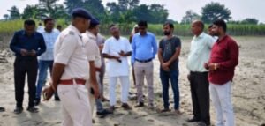 चम्पारण22अक्टूबर25*सुगौली में छठ घाटों का स्थानीय प्रशासन द्वारा निरीक्षण किया गया चम्पारण22अक्टूबर25*सुगौली में छठ घाटों का स्थानीय प्रशासन द्वारा निरीक्षण किया गया