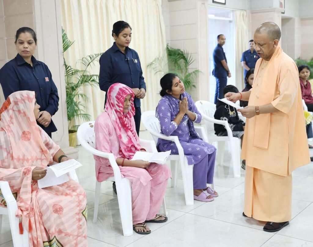 प्रयागराज1नवम्बर25*सीएम के आदेश पर दर्ज हुई हत्या की FIR, कमिश्नरी पुलिस के पास जांच कर समय नहीं*!!