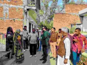 अयोध्या  9 नवंबर 25*पूर्व मंत्री सैयद अब्बास अली जैदी ने हाता ममरेजनगर में पीड़ित परिवारों को बंधाया ढांढस,दी आर्थिक सहायता