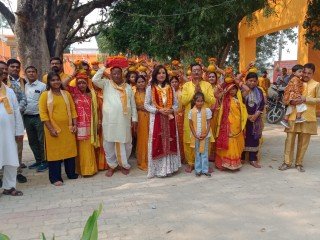 प्रतापगढ़9 नवंबर 25*श्रीमद भागवत कथा के शुभारंभ के अवसर पर निकली भव्य कलश यात्रा*... प्रतापगढ़9 नवंबर 25*श्रीमद भागवत कथा के शुभारंभ के अवसर पर निकली भव्य कलश यात्रा*...