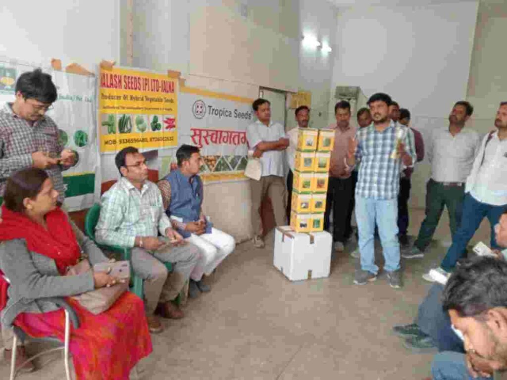 कानपुर देहात10नवम्बर25**विकास भवन, माती में लगा निःशुल्क बीज वितरण मेला* कानपुर देहात10नवम्बर25**विकास भवन, माती में लगा निःशुल्क बीज वितरण मेला*