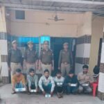 मथुरा16नवंबर25* सनातन एकता पद यात्रा के दौरान श्रद्धालुओं से मोबाइल फोन चोरी करने वाले 06 शातिर चोरो को किया गिरफ्तार।*