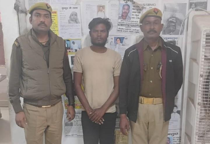 मथुरा 21 नंबर 25*वृन्दावन पुलिस द्वारा 5 वर्ष की बालिका का अपहरण करने वाले अभियुक्त को किया गिरफ्तार ।*