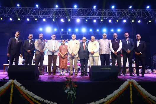 जयपुर 24/11/25*एम.जी.पी.एस. विद्याधर नगर के वार्षिक उत्सव ‘रजत किरणों के पाखी’का भव्य आयोजन