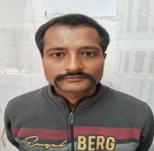 मथुरा 25 नवंबर 25* सनसनीखेज एक महिला की हत्या करने वाले एक अभियुक्त को 315 बोर तमंचा व कारतूस सहित किया गया गिरफ्तार ।*