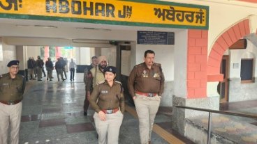 पंजाब 26/11/25*अबोहर के एसपी ने रेलवे स्टेशन पर लिया सुरक्षा प्रबंधों का जायजा