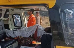 अनूपपुर 28/11/25*लकवा पीडित मरीज को उच्च स्तरीय इलाज के लिए एयरलिफ्ट कर एम्स भोपाल किया गया शिफ्ट