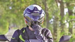 भोपाल6नवम्बर25*कल से बिना हेलमेट दोपहिया वाहन चलाया तो कटेगा चालान, दूसरी सवारी के लिए भी जरूरी*