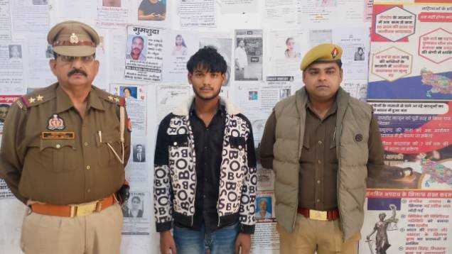 मथुरा 1 दिसंबर 25*थाना वृन्दावन पुलिस द्वारा लडकी को बहला फुसला कर भगा ले जाने वाले अभियुक्त को किया गिरफ्तार ।*