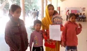 बाँदा 4दिसम्बर 25*बांदा में नौकरी के नाम पर नगर पालिका के बाबू पर ₹200000 रुपये लेने के आरोप।*