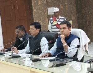 कौशाम्बी 5दिसम्बर 25*जिलाधिकारी ने खंड विकास अधिकारियों को नवाचार करने के दिए निर्देश*