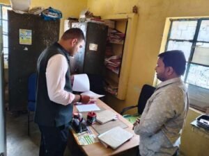 कौशाम्बी 10दिसम्बर 25*राजकीय पशु चिकित्सालय का डीएम ने किया आकस्मिक निरीक्षण*