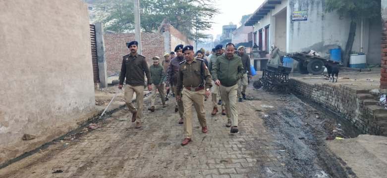 मथुरा 11 दिसंबर 25*साइबर फ्रॉड के विरुद्ध वरिष्ठ पुलिस अधीक्षक के निर्देशन पर नाकाबंदी एवं सर्च अभियान चलाया गया* मथुरा 11 दिसंबर 25*साइबर फ्रॉड के विरुद्ध वरिष्ठ पुलिस अधीक्षक के निर्देशन पर नाकाबंदी एवं सर्च अभियान चलाया गया*