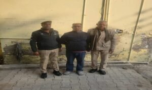 मथुरा12दिसंबर25* वांछित अपराधियों की धरपकड हेतु चलाये जा रहे अभियान के क्रम में धोखाधडी के 01 शातिर वाछिंत अभियुक्त को किया गया गिरफ्तार ।*