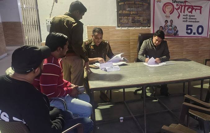 मथुरा 13 दिसंबर 25* थाने पर खडे 09 अदद लावारिस वाहनो की करायी नीलामी जिसकी कीमत लगभग 165000 रूपये ।*