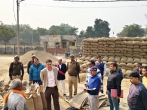 कौशाम्बी 15दिसम्बर 25* किसानों से पारदर्शी एवं समयबद्ध तरीके से सुनिश्चित किया जाए धान खरीद-डीएम 