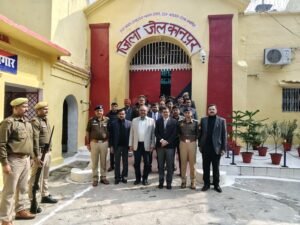 कानपुर नगर 17 दिसम्बर 25*जिला जज, जिलाधिकारी व डी०सी०पी० सहित अधिकारियों ने किया जेल का निरीक्षण*