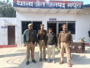 मथुरा 17 दिसंबर 25* दिनांक 23.10.2025 को महिला की हत्या के अपराध में वांछित चल रहे अभियुक्त को किया गया गिरफ्तार*