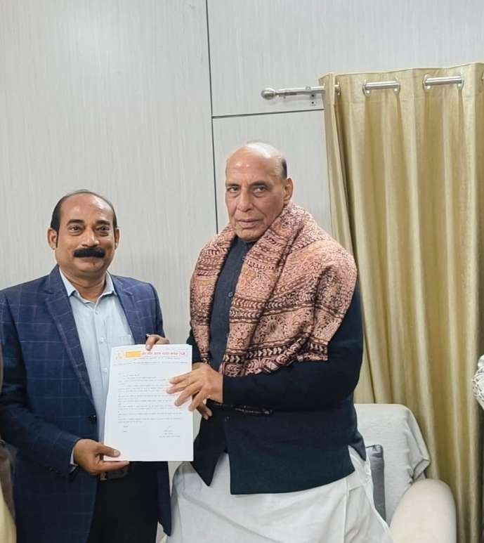 लखनऊ 25दिसम्बर 25*व्यापारियों ने की रिटेल ट्रेड पॉलिसी बनाने एवं लागू करने की मांग* *