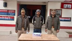 बाँदा 29दिसम्बर 25* जान से मारने की नियत से एक दूसरे पर अवैध तमंचे से फायर करने वाले 02अभियुक्त गिरफ्तार 