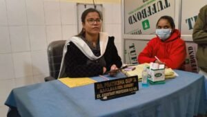 बाँदा 30 दिसम्बर 25*डॉ. प्रतीक्षा गुप्ता बनीं गरीबों की मसीहा: मुफ्त में किया जटिल ऑपरेशन, मरीज को मिली नई जिंदगी