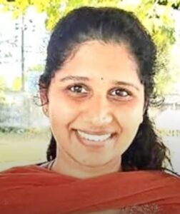 तेलंगाना १६ दिसम्बर २५ *पंचायत चुनाव में मतदान करने आए अमेरिका से ससुर , एक वोट से जीती बहू , सरपंच बनी