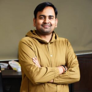 सुल्तानपुर २८ दिसंबर २५ * *कबड्डी के मैदान में गूंजी अवध की लेखनी