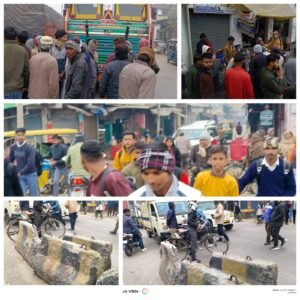 कौशाम्बी २८ दिसंबर २५ *परीक्षा देने जा रही छात्रा आई ट्रक के नीचे बाल बाल बची. .