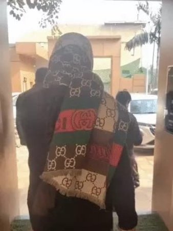 आगरा 01जनवरी 26*इलाज के बहाने एक तांत्रिक ने नाबालिग लड़की से फिजिकल रिलेशन बनाने की कोशिश की।