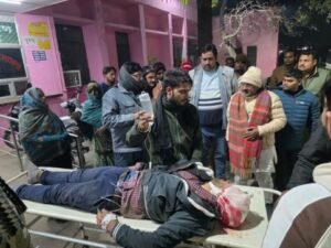 अयोध्या 11 जनवरी 26*कार ने बाइक में मारी टक्कर, एक की मौत, दो घायल एक जिला अस्पताल रेफर