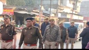 हरदोई २५ जनवरी २६*पिहानी में गणतंत्र दिवस को लेकर पुलिस ने परखी सुरक्षा व्यवस्था