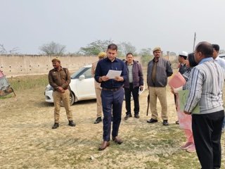 कौशांबी २८ जनवरी २६*लाखों पौधे सूखने के बाद डीएफओ डीएम कमिश्नर कंजरवेटर को दोषी मानते हैं मंझनपुर रेंजर*