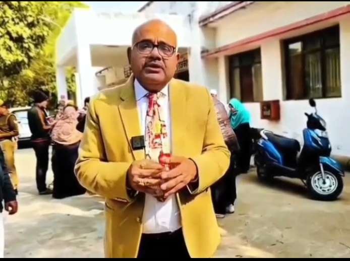 कानपुर नगर 11 जनवरी 26*बुक अ कॉल विथ बीएलओ का लाभ उठाएं मतदाता: जिला निर्वाचन अधिकारी*