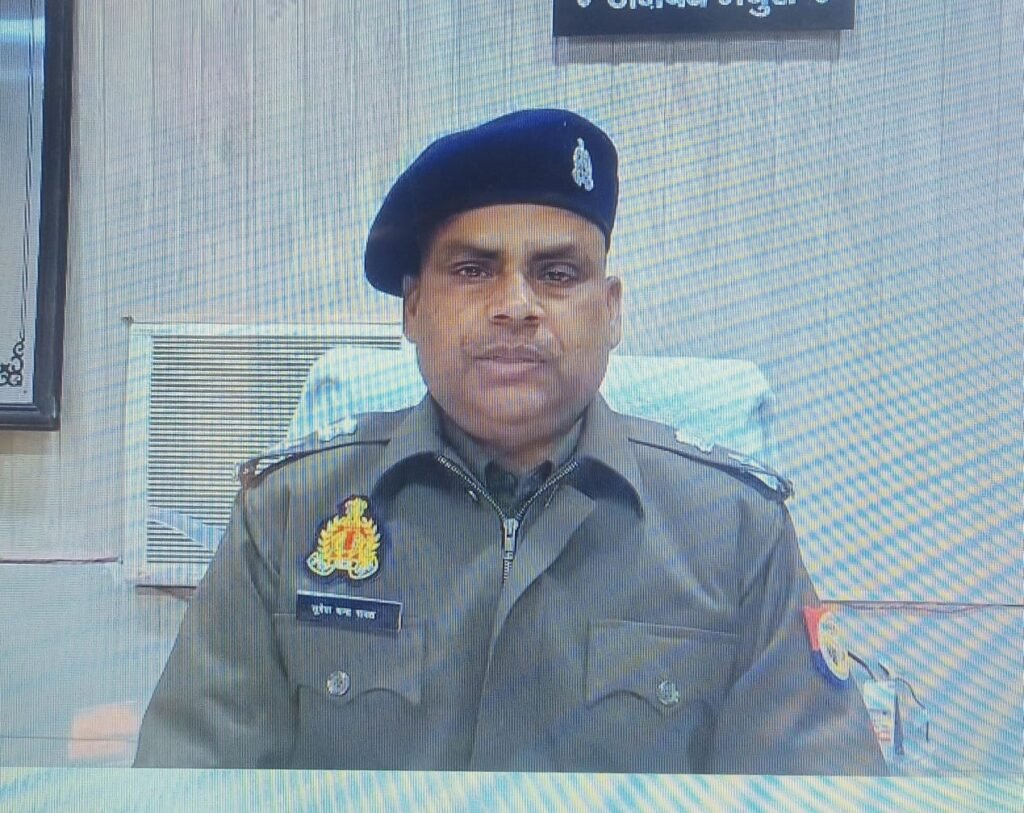 मथुरा 1 जनवरी 2026* बलदेव क्षेत्रान्तर्गत ग्राम नगल भूडा में हुई गोलीबारी में ग्रामीण एसपी द्वारा दी गई बाइट*