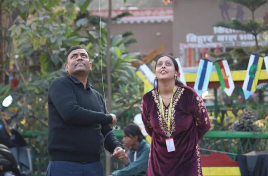 पूर्णिमा बिहार 14 जनवरी 26* किलकारी, पूर्णिया में धूमधाम से मनाया गया पतंग उत्सव। ...