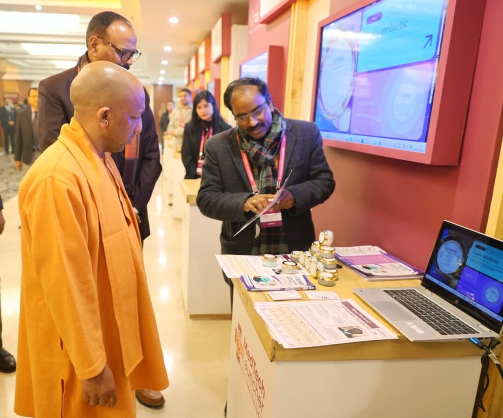 लखनऊ 18 जनवरी 26 मुख्यमंत्री योगी आदित्यनाथ जी ने स्वास्थ्य UP Health Tech Conclave 1.0 में सहभागिता की. ...
