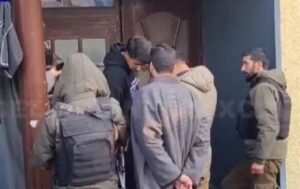 उत्तर प्रदेश  12 जनवरी 26 * अयोध्या स्थित श्रीराम मंदिर में, नमाज पढ़ने की कोशिश की. ..