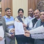 कानपुर नगर 19जनवरी 26*अधिवक्ताओं ने बिल्हौर उपजिलाधिकारी संजीव दीक्षित को ज्ञापन दिया