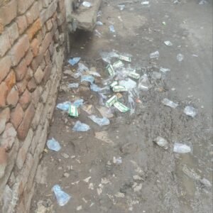 कानपूर नगर २६ जनवरी २०२६ * गणतंत्र दिवस पर शराब ठेके की खुली मनमानी पर जिम्मेदार मौन