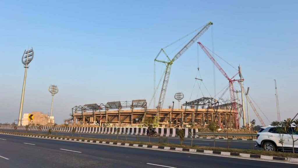 वाराणसी ६ फ़रवरी २६*वाराणसी को मिलने जा रही है एक और विश्वस्तरीय पहचान! 🏟️*