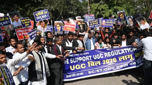 वाराणसी6 फरवरी26*यूजीसी नियमों के समर्थन में बीएचयू के बाद काशी विद्यापीठ में और प्रयागराज में छात्रों ने भरी हुंकार*